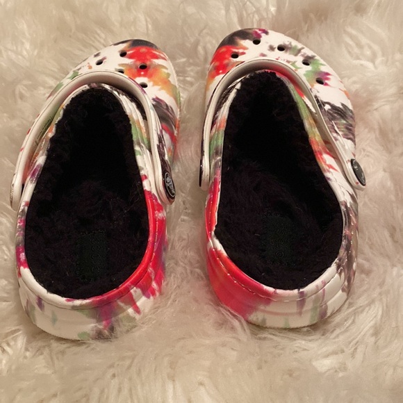 CROCS Fleece Lined Spray Dye Clog, Child Sz 13 barely used. Like New. - Picture 4 of 5